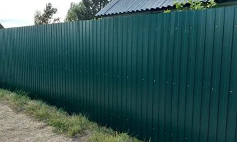 Забор из профлиста